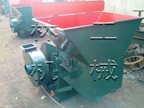 點(diǎn)擊查看詳細(xì)信息<br>標(biāo)題：自動(dòng)進(jìn)料粉碎機(jī) 閱讀次數(shù)：1915