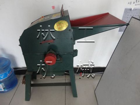 點(diǎn)擊查看詳細(xì)信息<br>標(biāo)題：粉碎機(jī) 閱讀次數(shù)：1740