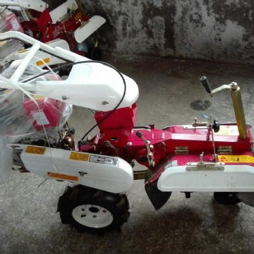 點(diǎn)擊查看詳細(xì)信息<br>標(biāo)題：開(kāi)溝機(jī) 閱讀次數(shù)：1864