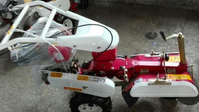 點(diǎn)擊查看詳細(xì)信息<br>標(biāo)題：開(kāi)溝機(jī) 閱讀次數(shù)：1719