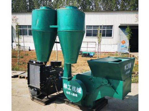 點(diǎn)擊查看詳細(xì)信息<br>標(biāo)題：飼料粉碎機(jī) 閱讀次數(shù)：1804