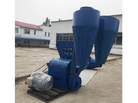 點(diǎn)擊查看詳細(xì)信息<br>標(biāo)題：飼料粉碎機(jī) 閱讀次數(shù)：1905